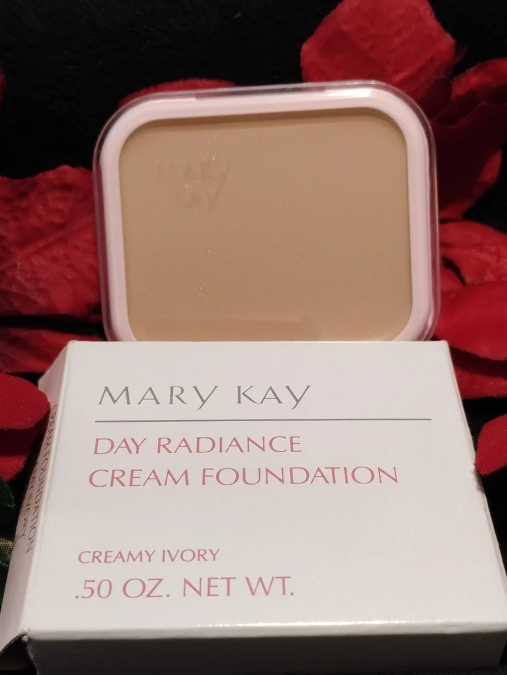 Ivory Day Radiance Cream Foundation